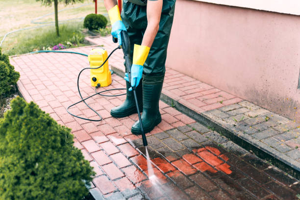 Why Choose Our Certified Pressure Washing Experts for Your Project Needs in Takoma Park, MD?